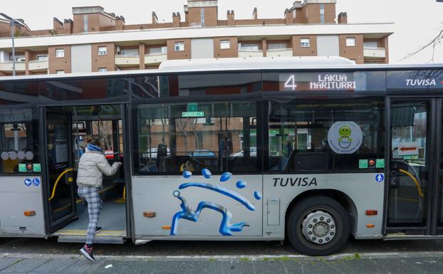 La línea LakuaMariturri de Tuvisa será eléctrica en 2023 El Correo